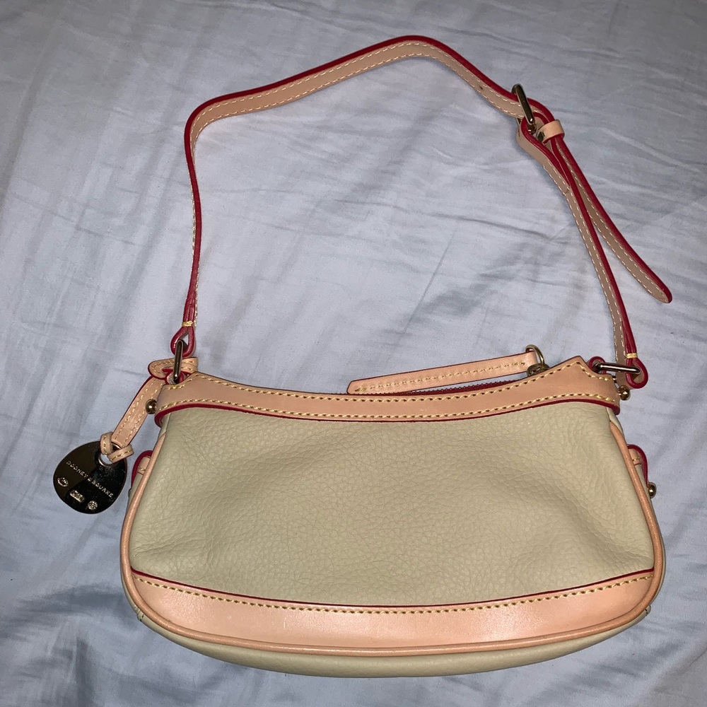 SOLD ON DEPOP - Picture 2 of 6